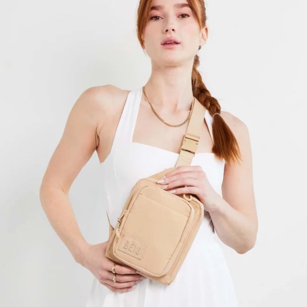 New in Plastic - Beis Sport Sling | Beige